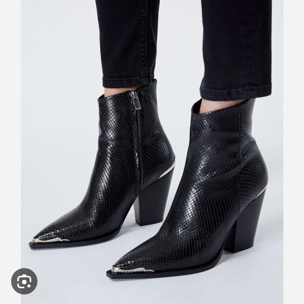 The Kooples Snakeskin-effect Heeled Leather Boots